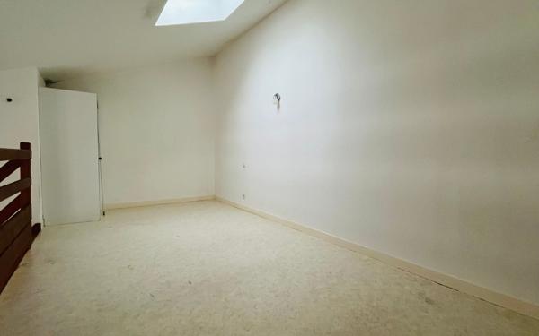 Appartement à vendre    3 pièces • 63 m2 Rochefort