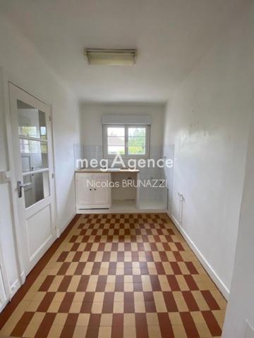 Maison à VIMOUTIERS, 61120 - 5 pièces 90m²