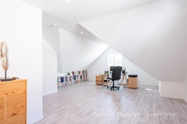 Bois-d'Arcy (78390) Bois d’Arcy - Maison individuelle de 170m2 - 5 chambres - Très bien entretenue à deux pas de la forêt.