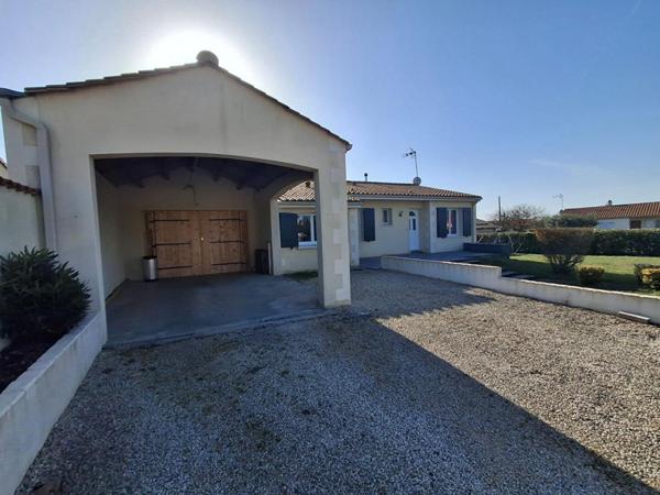 Maison Doix Les Fontaines 4 pièce(s) 116 m2