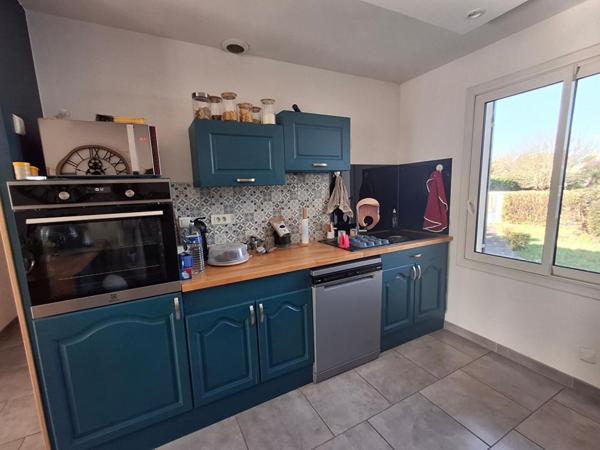 Maison Doix Les Fontaines 4 pièce(s) 116 m2