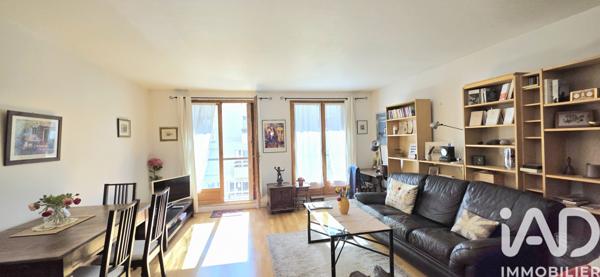 Appartement à vendre 2 pièces 62 m² Puteaux