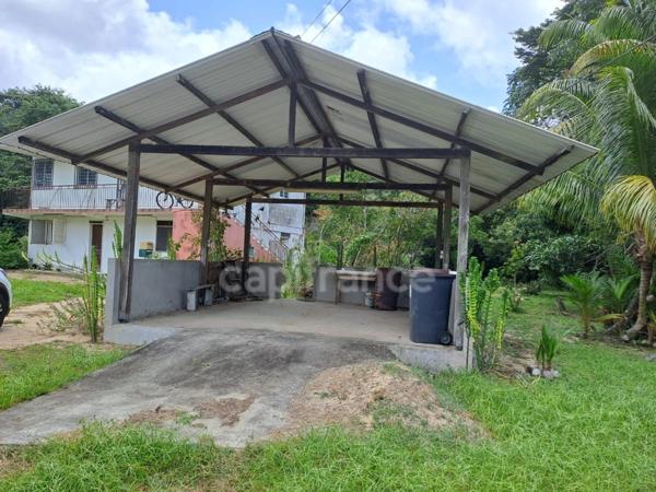 Dpt Guyane (973), à vendre maison P8 de 300 m²