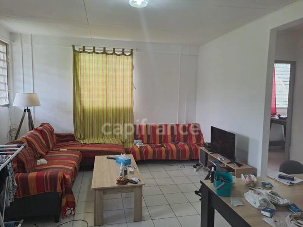 Dpt Guyane (973), à vendre maison P8 de 300 m²