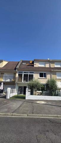 Vente                                                      Maison
                        
                     5 pièces                      126 m2                     à Lourdes