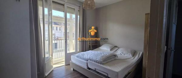 Vente                                                      Maison
                        
                     5 pièces                      126 m2                     à Lourdes