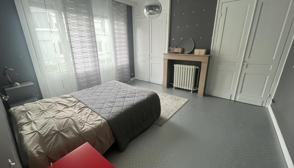 Maison de caractère – Hazebrouck centre – 168 m² – À 100 m de la gare