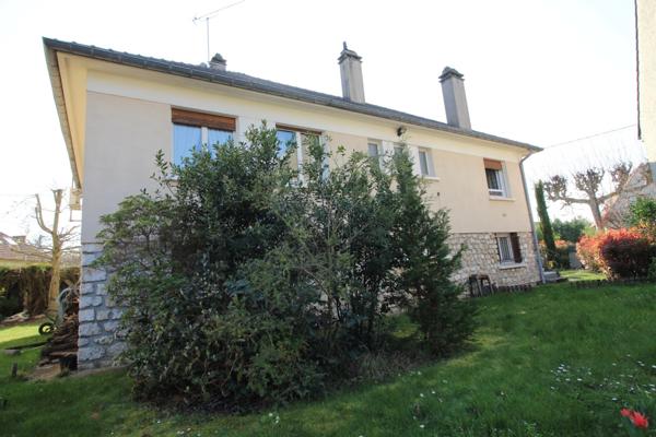 Maison à vendre 6 pièces SAINTE GENEVIEVE DES BOIS (91)