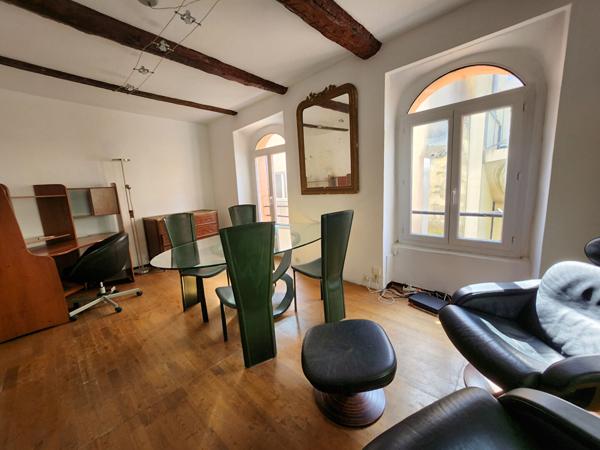 SAINT SATURNIN LES AVIGNON - MAISON A VENDRE DE 100 M² - 3 CHAMBRES