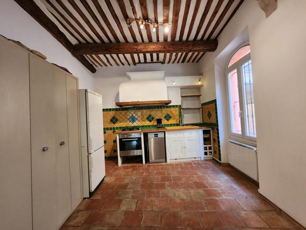 SAINT SATURNIN LES AVIGNON - MAISON A VENDRE DE 100 M² - 3 CHAMBRES