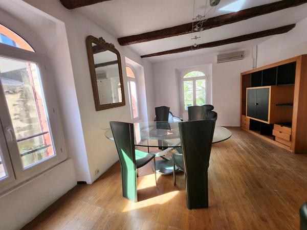 SAINT SATURNIN LES AVIGNON - MAISON A VENDRE DE 100 M² - 3 CHAMBRES