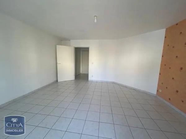 Appartement à louer 3 pièces 62.3m² Moulins (03000)