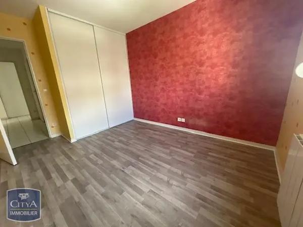 Appartement à louer 3 pièces 62.3m² Moulins (03000)