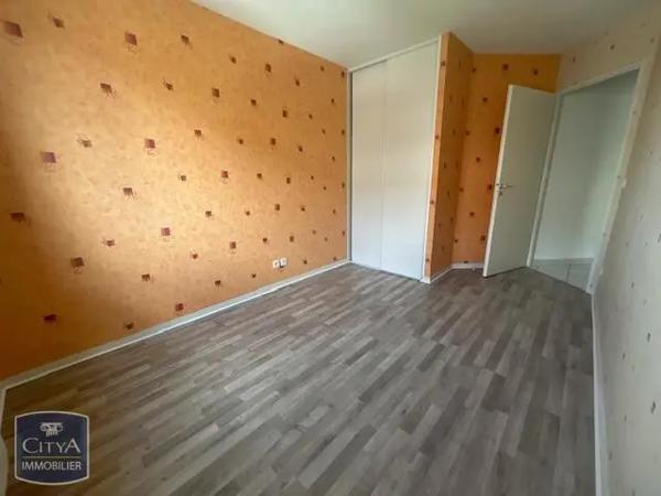 Appartement à louer 3 pièces 62.3m² Moulins (03000)