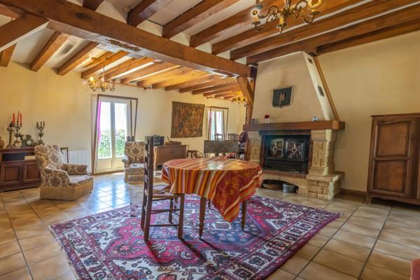 Maison Saint Christophe En Bazelle 7 pièce(s) 148 m2