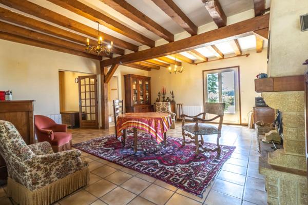 Maison Saint Christophe En Bazelle 7 pièce(s) 148 m2