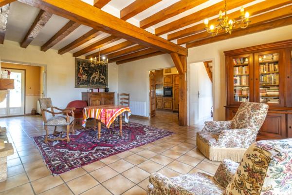 Maison Saint Christophe En Bazelle 7 pièce(s) 148 m2