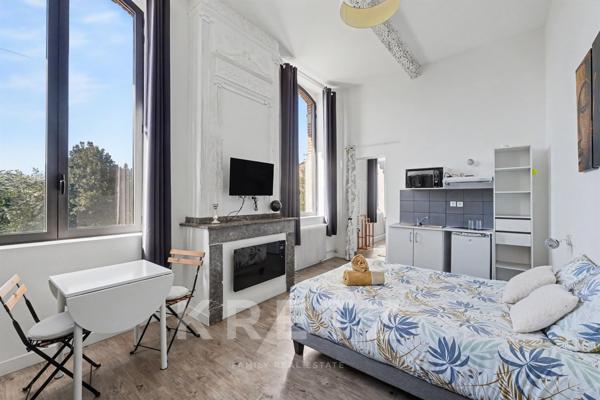 Château rénové 390m2, 9 suites, parc 2 hectares, à 20 minutes de Toulouse
