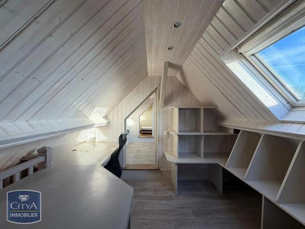 Maison à louer 5 pièces 147.78m²