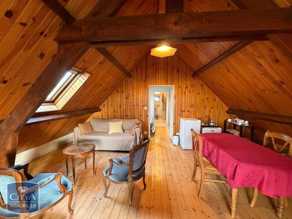 Maison à louer 5 pièces 147.78m²