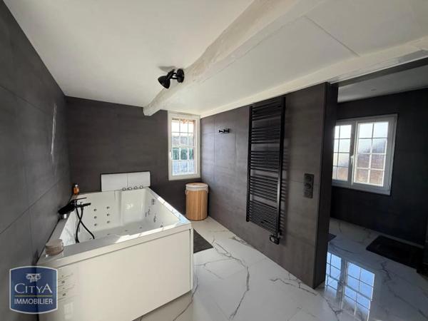 Maison à louer 5 pièces 147.78m²