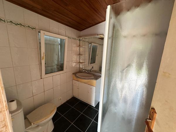 CAP-COZ ,Maison des années 30 à rénover, 1km de la plage