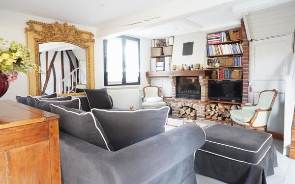 Maison à vendre    5 pièces • 136,50 m2 Camon