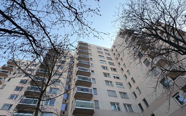 Appartement à vendre    2 pièces • 42,07 m2 Strasbourg