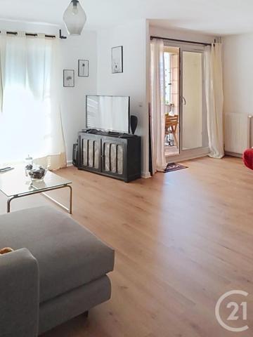 Appartement F3 à vendre  3 pièces - 62,68 m2 MELUN - 77