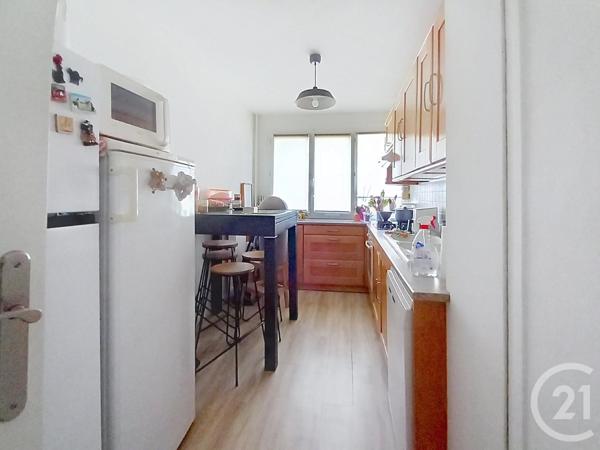 Appartement F3 à vendre  3 pièces - 62,68 m2 MELUN - 77