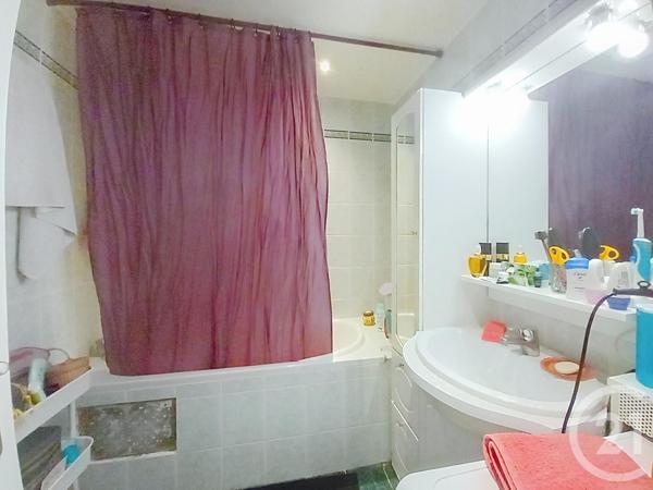 Appartement F3 à vendre  3 pièces - 62,68 m2 MELUN - 77