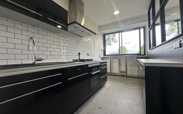 Appartement à vendre    3 pièces • 59,96 m2 Le Coudray-Montceaux