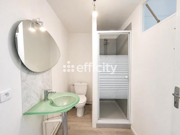 Maison
         3 pièces
        - 55 m² 270 000 € *