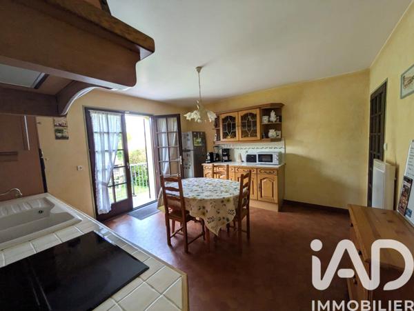 Maison à vendre 7 pièces 165,91 m² Forges-les-Bains