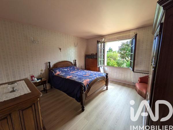 Maison à vendre 7 pièces 165,91 m² Forges-les-Bains