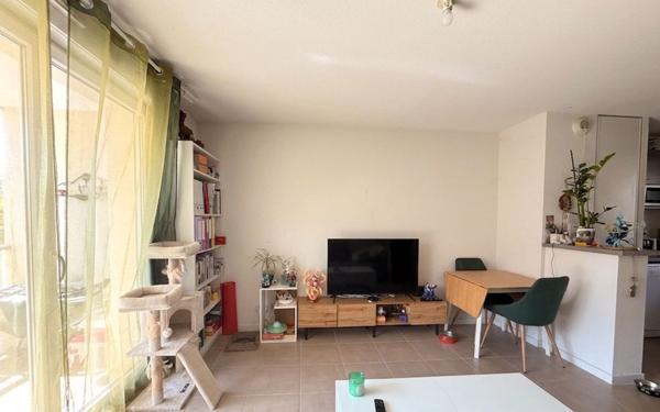 Appartement à vendre    2 pièces • 42,48 m2 Léguevin