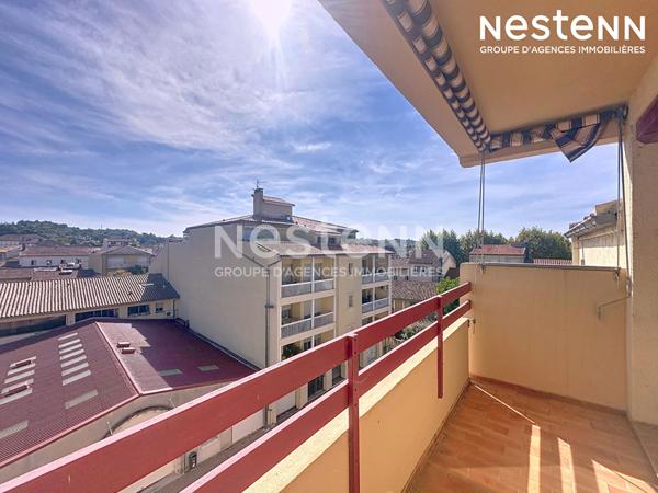 A vendre Appartement T3 lumineux avec ascenseur, balcon, basse ville d'Auch