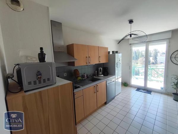 Appartement à louer 4 pièces 81.44m² Guéret (23000)