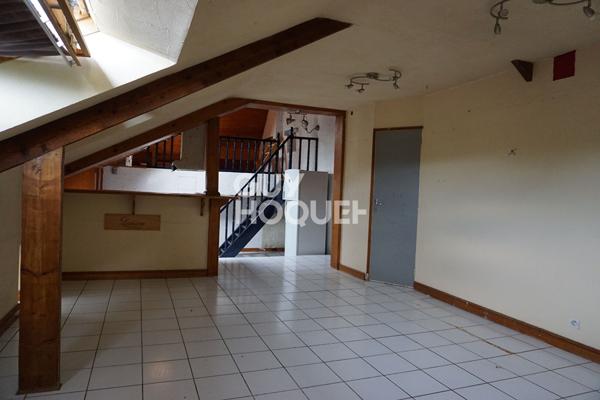 Immeuble à vendre à Saint-Jean-Brévelay - 7 pièces, 141 m², travaux à prévoir