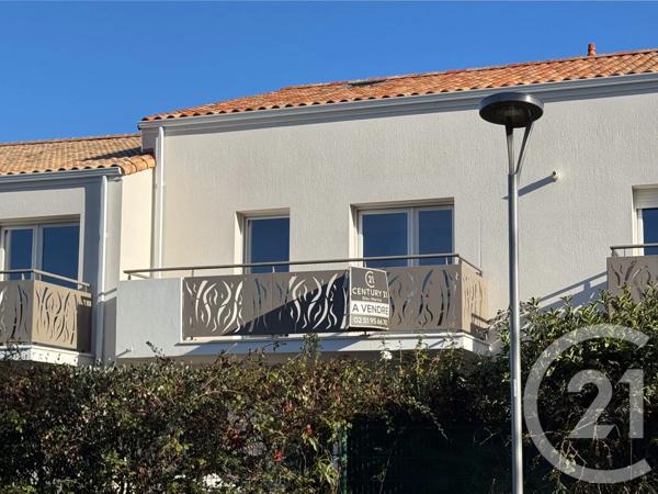 Appartement T3 à vendre  3 pièces - 77,96 m 2   OLONNE SUR MER  - 85