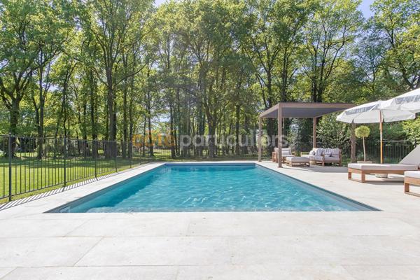 Vente
                Maison234 m² - 10 Pièces -
                    Treillières (44119)