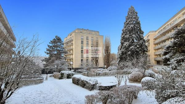 Appartement calme  3/4 pièces 79m²   balcon sud