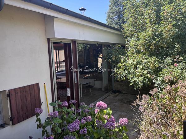 Maison 6 pièce(s) 5 chambre(s) 231 m²