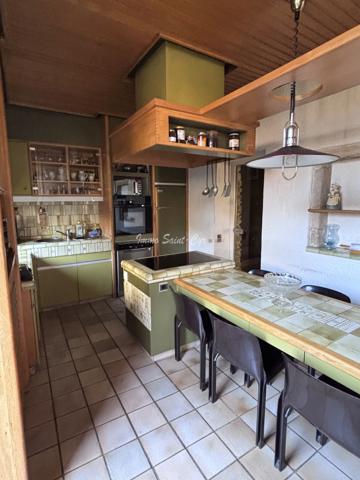 Maison 6 pièce(s) 5 chambre(s) 231 m²