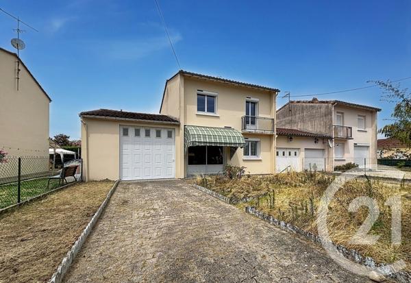 Maison à vendre  3 pièces - 102,40 m 2   LE PIZOU  - 24