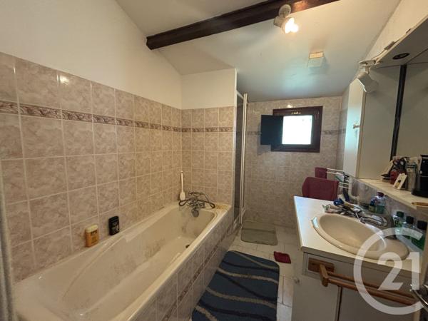 Maison à vendre  3 pièces - 102,40 m 2   LE PIZOU  - 24