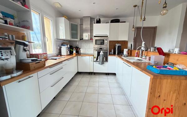 Maison à vendre    4 pièces •  Château-Thierry