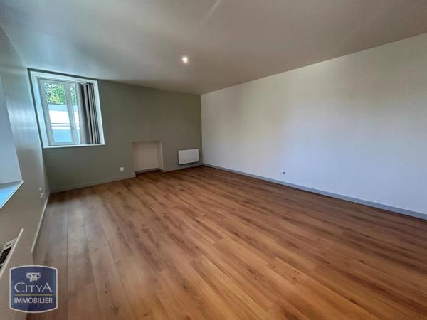 Appartement à louer 1 pièce 35.26m² Guingamp (22200)
