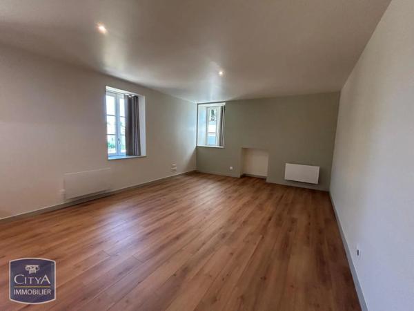 Appartement à louer 1 pièce 35.26m² Guingamp (22200)