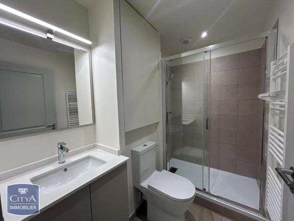 Appartement à louer 1 pièce 35.26m² Guingamp (22200)